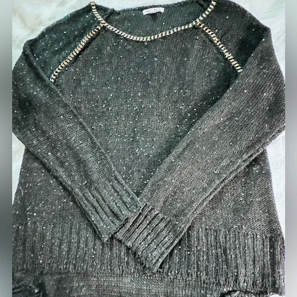 Agaci Women's Black Sweater with Gold Chain Detail and Sequins. Brand new NWOT - Picture 2 of 6